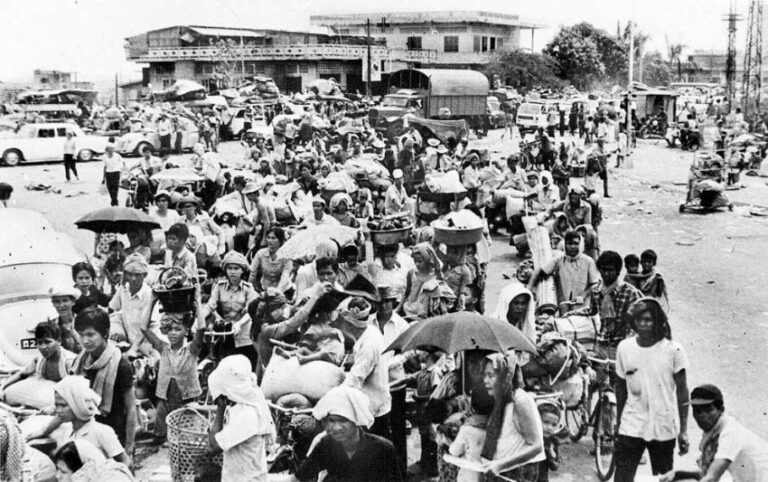 Cambodia People Fleeing the City in 1975